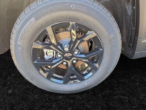 New 2026 Jeep Grand Cherokee Altitude AWD/4WD image 23