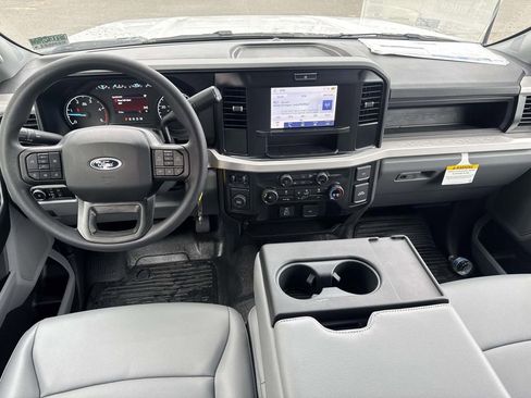 New 2026 Ford F550 XL image 7