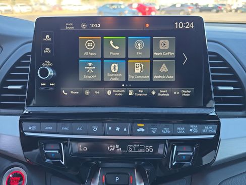 Used 2025 Honda Odyssey Sport-L image 18