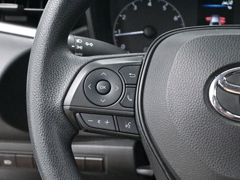 Used 2023 Toyota Corolla LE FWD image 16