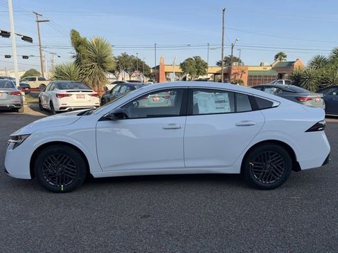 New 2026 Nissan Sentra SV w/ Floor Mat Package image 4