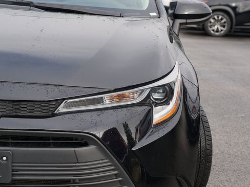 Used 2024 Toyota Corolla LE image 4