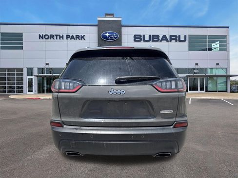 Used 2021 Jeep Cherokee Latitude Lux w/ Sun & Sound Group FWD image 4