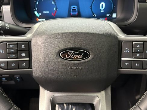 Used 2026 Ford F150 Lariat AWD/4WD image 25