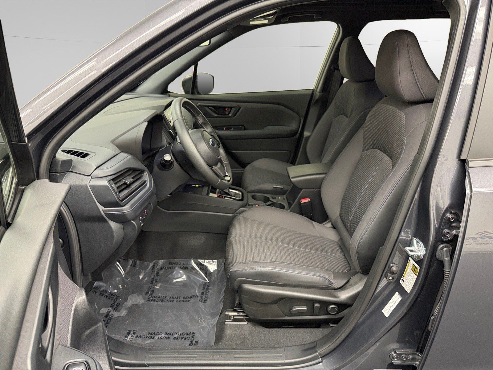 Used 2025 Subaru Forester Premium AWD/4WD image 9
