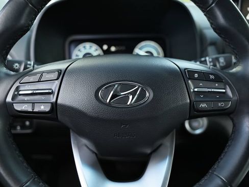 Used 2023 Hyundai Kona SEL FWD image 33