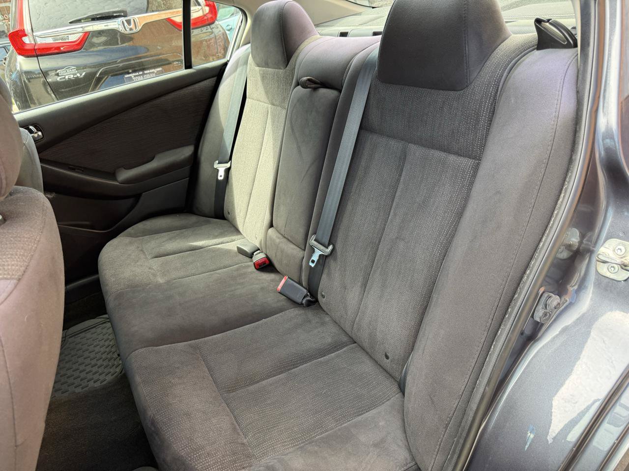 Used 2012 Nissan Altima 2.5 S FWD image 7