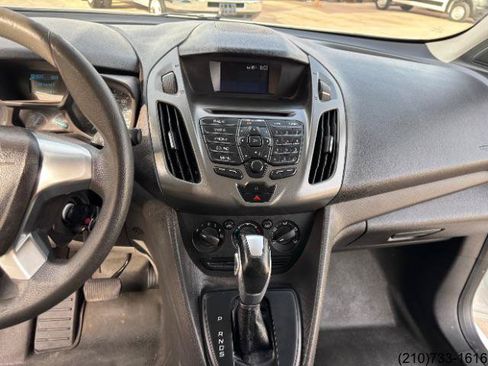 Used 2015 Ford Transit Connect XL FWD image 19