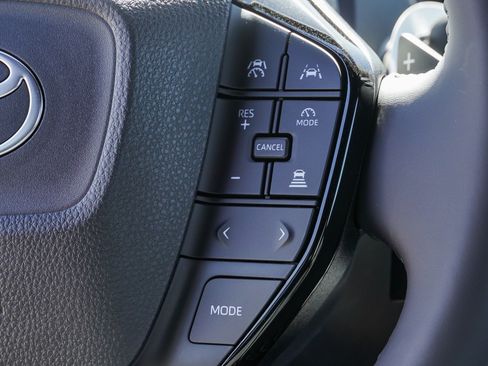 New 2026 Toyota C-HR AWD/4WD image 33