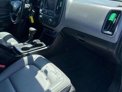 Used 2021 Chevrolet Colorado W/T w/ WT Convenience Package RWD image 10