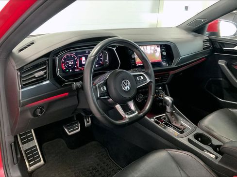 Used 2019 Volkswagen Jetta GLI Autobahn FWD image 2