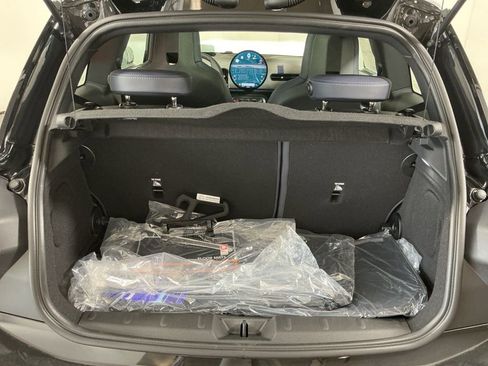 New 2026 MINI Cooper 2-Door Hardtop image 26