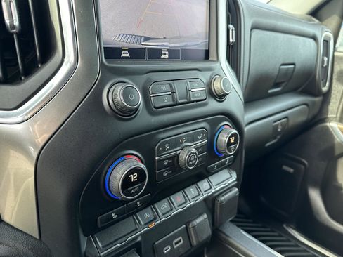 Used 2021 Chevrolet Silverado 1500 RST w/ Redline Edition AWD/4WD image 30
