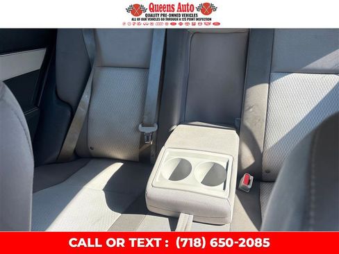 Used 2019 Toyota Corolla LE FWD image 15