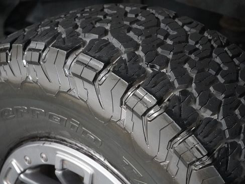 Used 2019 Ford F150 Raptor w/ Equipment Group 802A Luxury AWD/4WD image 36