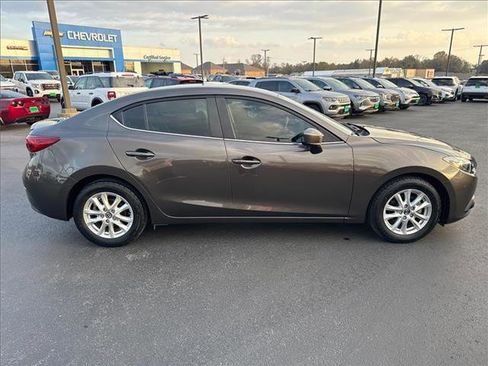 Used 2015 MAZDA MAZDA3 i Touring image 5