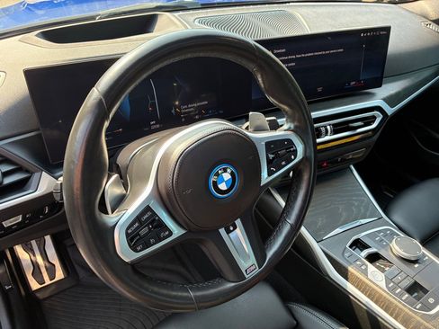 Used 2023 BMW 330e xDrive w/ M Sport Package AWD/4WD image 32