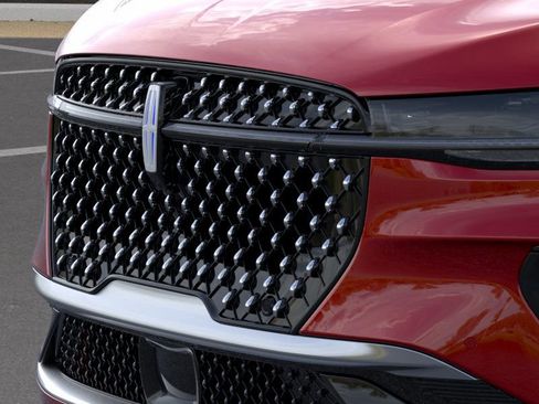 New 2026 Lincoln Nautilus Reserve image 17