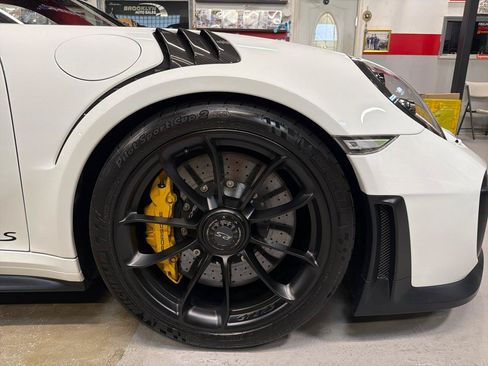 Used 2018 Porsche 911 GT2 RS RWD image 35