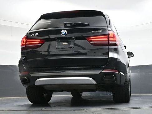 Used 2017 BMW X5 xDrive50i AWD/4WD image 34
