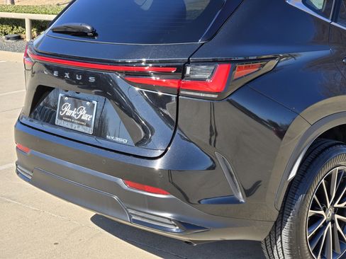 Used 2025 Lexus NX 250 image 16