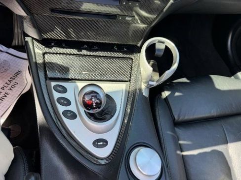 Used 2007 BMW M6 Convertible RWD image 26