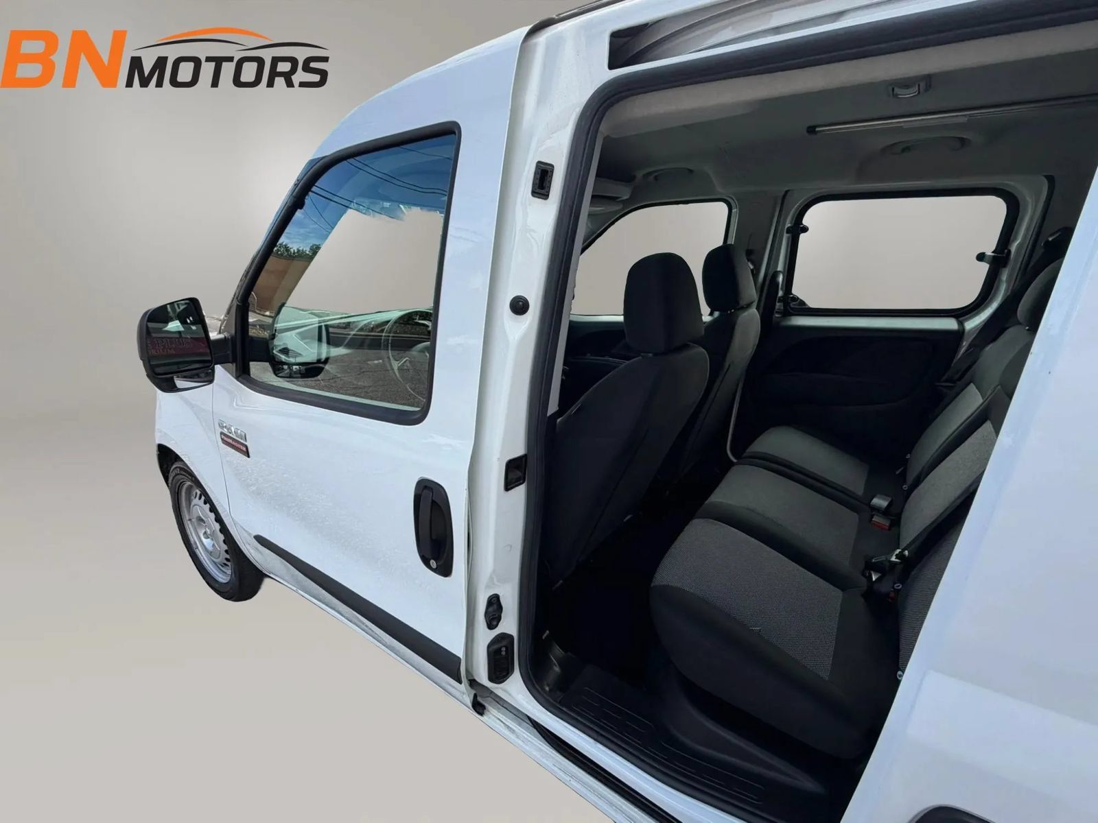 Used 2021 RAM ProMaster City Wagon FWD image 13