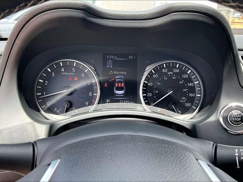 Used 2023 INFINITI Q50 Luxe w/ Cargo Package RWD image 22