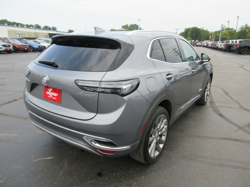 Certified 2022 Buick Envision Avenir w/ Technology Package II AWD/4WD image 6