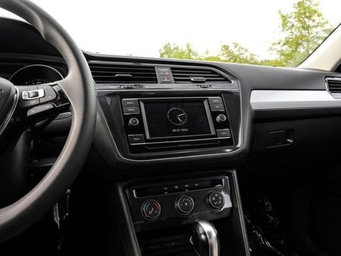Used 2020 Volkswagen Tiguan S AWD/4WD image 20