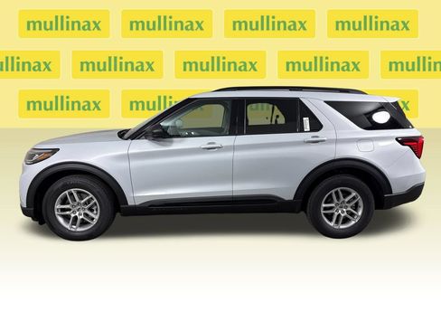 New 2026 Ford Explorer Active w/ Active Comfort Package RWD image 11