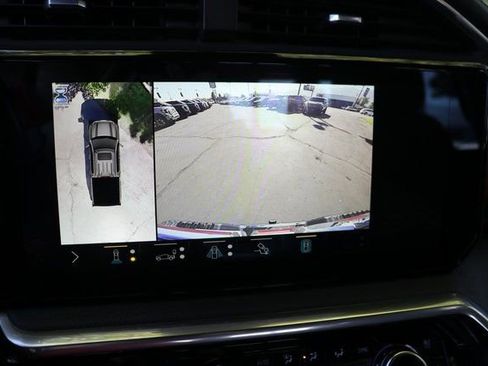 Used 2022 GMC Sierra 1500 Denali w/ Denali Reserve Package image 25