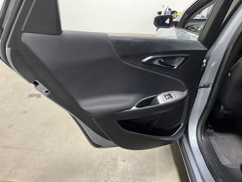 Used 2024 Chevrolet Malibu LT FWD image 19