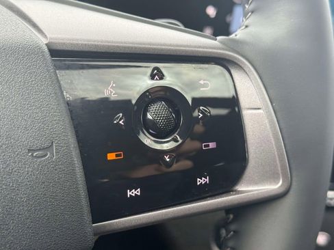 Used 2025 Nissan Murano SL image 22