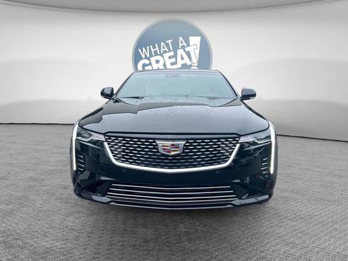 Used 2025 Cadillac CT4 Premium Luxury w/ Climate Package RWD image 9
