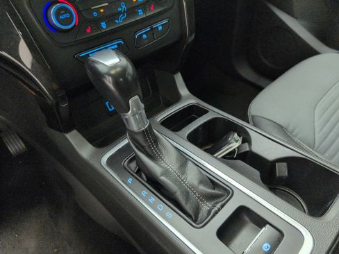 Used 2017 Ford Escape Titanium FWD image 21