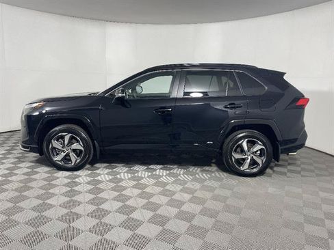 Certified 2025 Toyota RAV4 SE w/ Weather & Moonroof Package AWD/4WD image 4