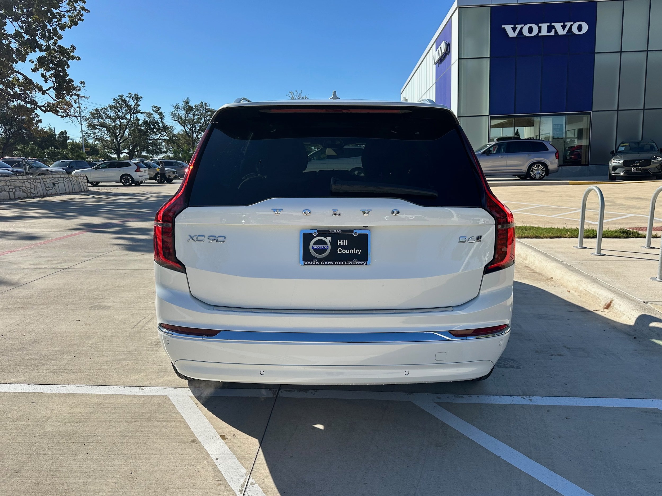 Used 2026 Volvo XC90 B6 Plus w/ Protection Package Premier AWD/4WD image 5
