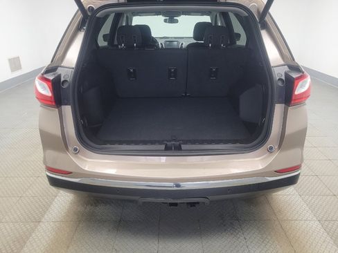 Used 2018 Chevrolet Equinox LT image 29