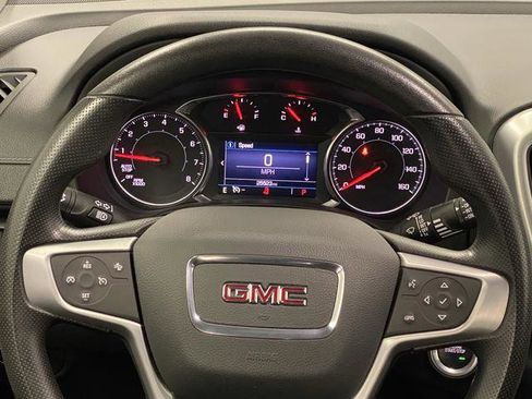 Used 2022 GMC Terrain SLE w/ Driver Convenience Package image 15