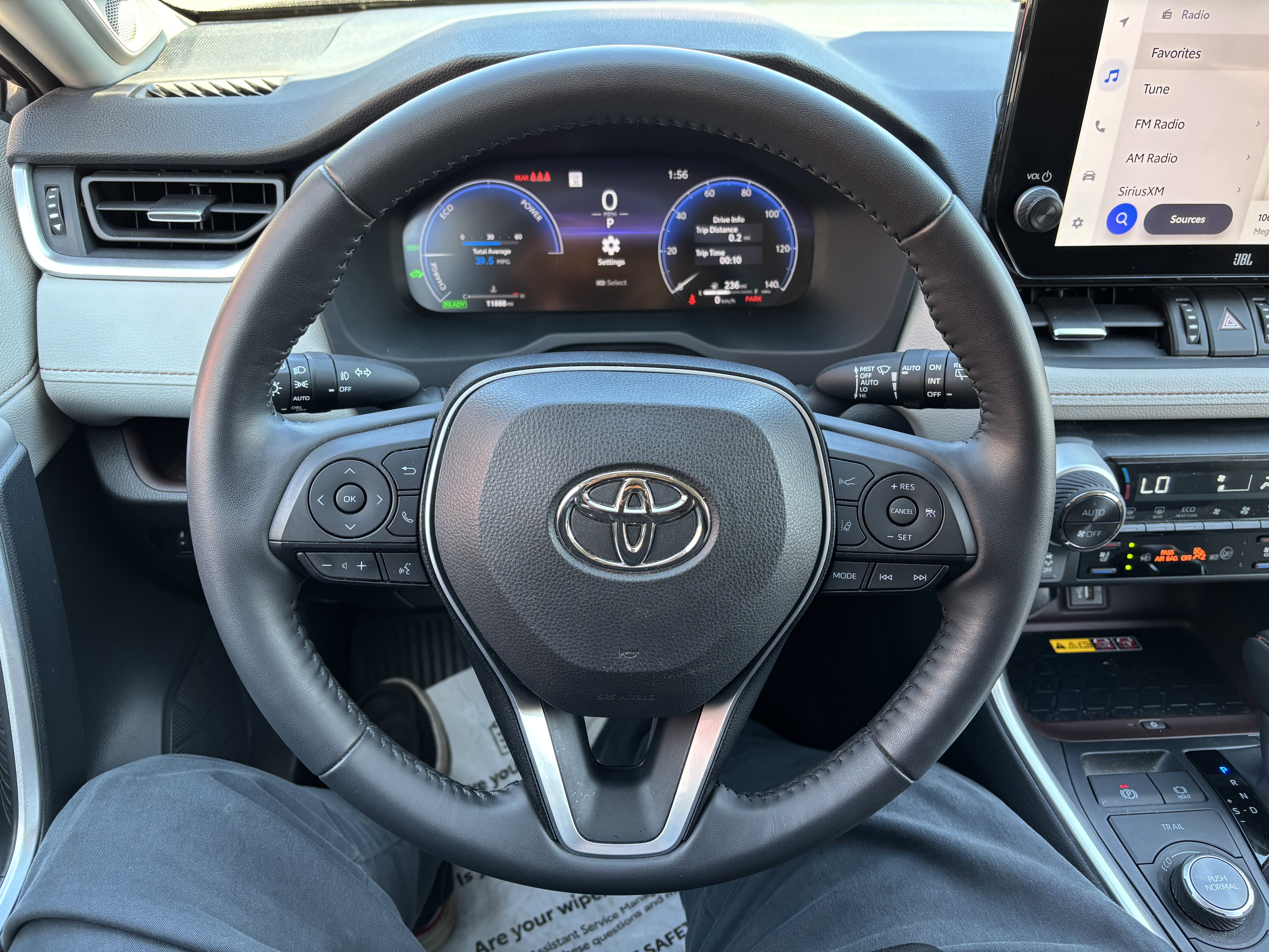 Used 2024 Toyota RAV4 Limited w/ Advanced Technology Package AWD/4WD image 18
