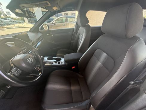 Used 2025 Honda Civic Sport image 24