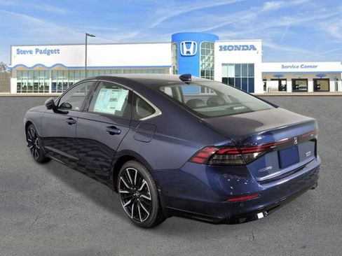 New 2026 Honda Accord Touring image 4