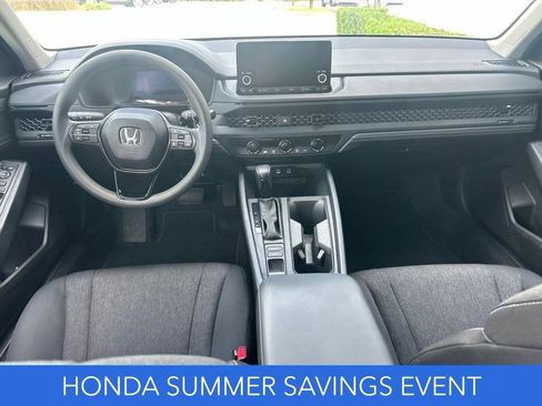 Used 2025 Honda Accord LX image 9