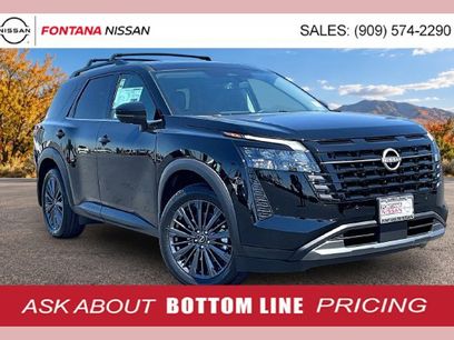 New 2026 Nissan Pathfinder SL w/ SL Premium Package (P04)