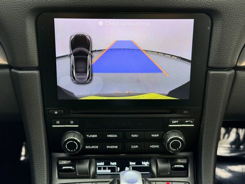 Used 2019 Porsche 718 Cayman S image 23