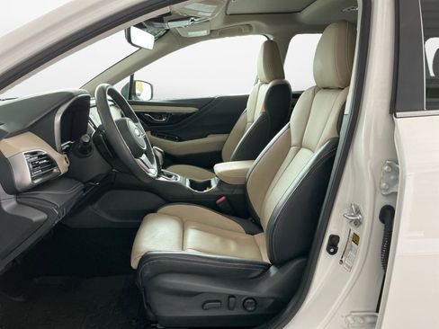 Certified 2025 Subaru Outback Limited w/ Popular Package #2 image 11