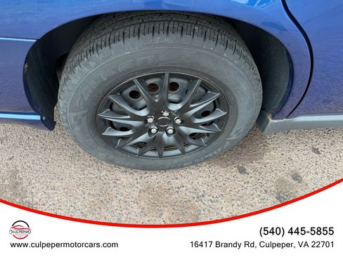 Used 2004 Chevrolet Impala w/ Preferred Equipment Group FWD image 23