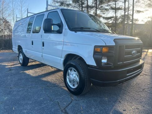 Used 2013 Ford E-350 and Econoline 350 Extended Super Duty image 5
