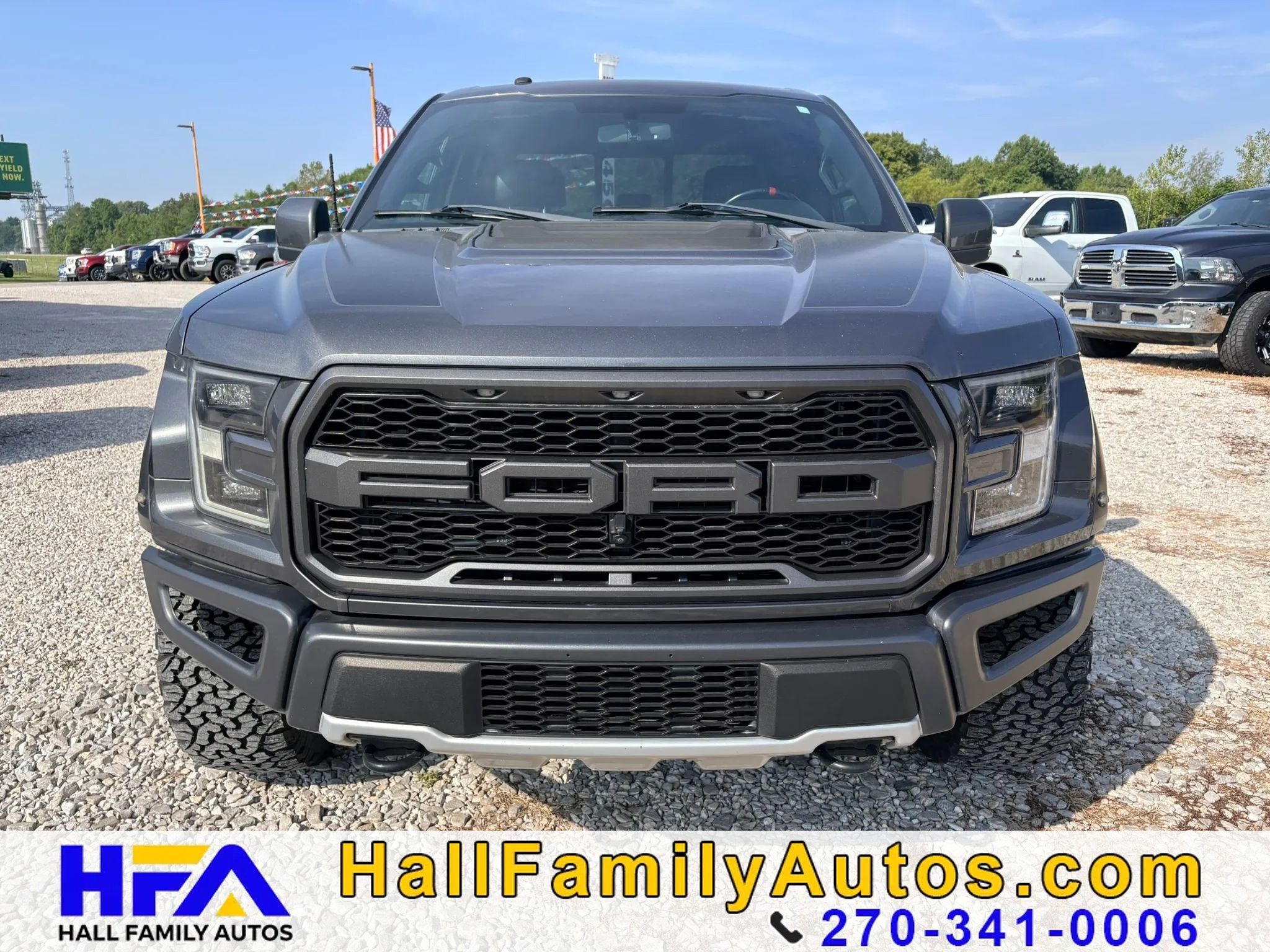 Used 2017 Ford F150 Raptor w/ Equipment Group 802A Luxury AWD/4WD image 4